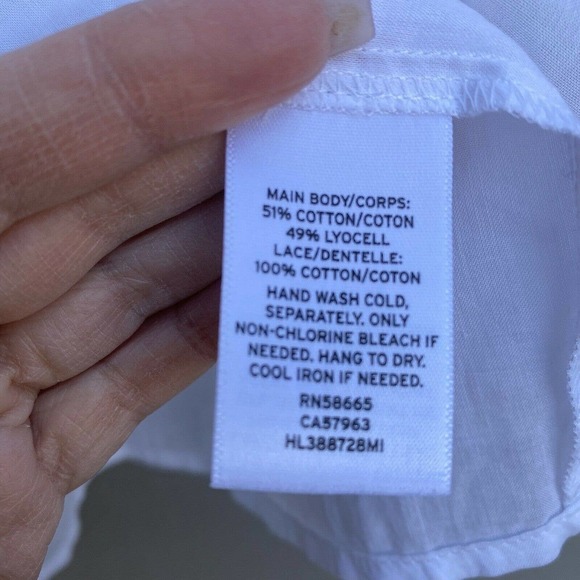 Chelsea 28 Women’s white Ruffled A-Line Embroidery Blouse Sz S - Picture 6 of 8